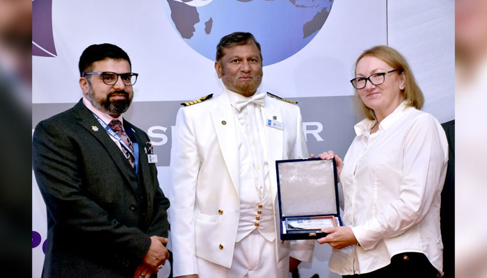 Sarah Mooney, Deputy High Commissioner of the British High Commission (right), receives a memento during the World Maritime Day seminar organised by DEMP and MTI at a local hotel on September 19, 2024. — APP