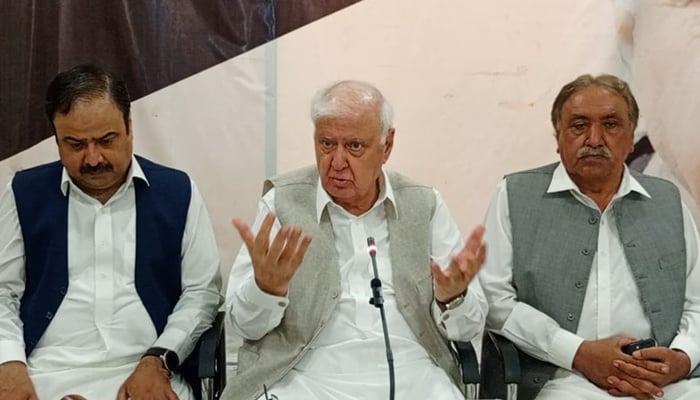 Chairman Qaumi Watan Party Aftab Ahmad Khan Sherpao expressing his views on political and parliamentarian person and democracy and other seen in this image released on September 21, 2024. — Facebook/@AftabSherpao.Official