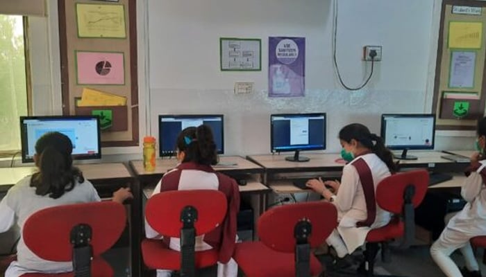 In the Federal Directorate of Education girls are learning AI in the computer lab. — APP/File