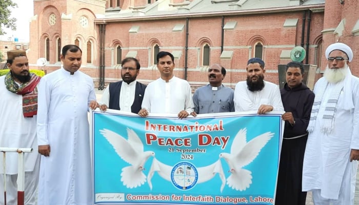 Maulana Asim Makhdoom, Dr. Badr Munir Mujadadi, Sohail Ahmed Raza and others are present on the occasion of World Peace Day under the chairmanship of Commission for Interfaith Dialogue Cathedral Church Lahore can be seen in this image released on September 21, 2024. — Facebook/@msaraza