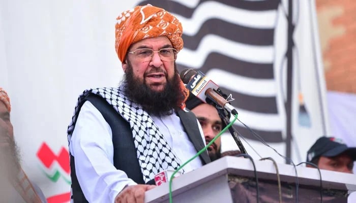 Senior JUI-F leader Maulana Abdul Ghafoor Haideri addresses a gathering on December 21, 2023. — Facebook/Maulana Abdul Ghafoor Haideri