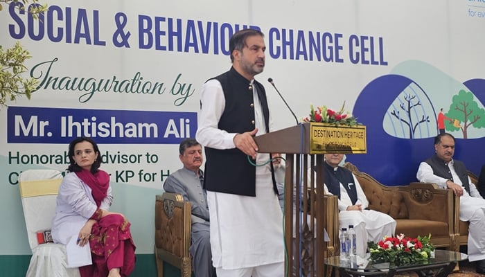 Advisor to Chief Minister for Health Ihtisham Ali addressing on Social & Behaviour change cell seen in this image released on September 28, 2024. — Facebook/@HealthKPGovt