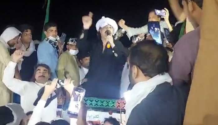 Khyber Pakhtunkhwa (KP) Chief Minister Ali Amin Gandapur addresses protesters at Burhan Interchange on September 28, 2024. — Screengrab via video provided by reporter