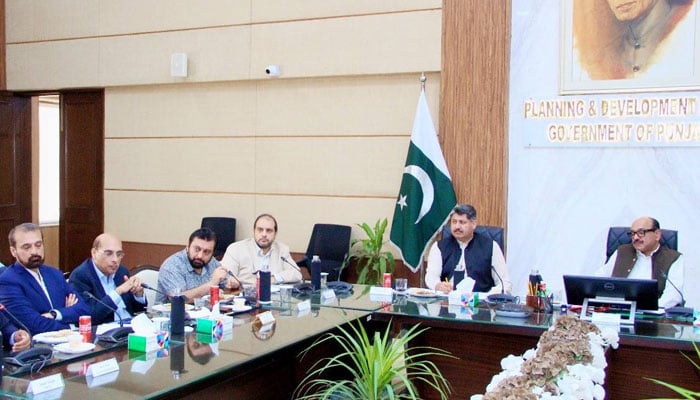 A consultative session focusing on Information Technology (IT) hardware production is underway at the Planning and Development Board, Punjab on September 30. — Facebook/ Planning & Development Board, Government of the Punjab