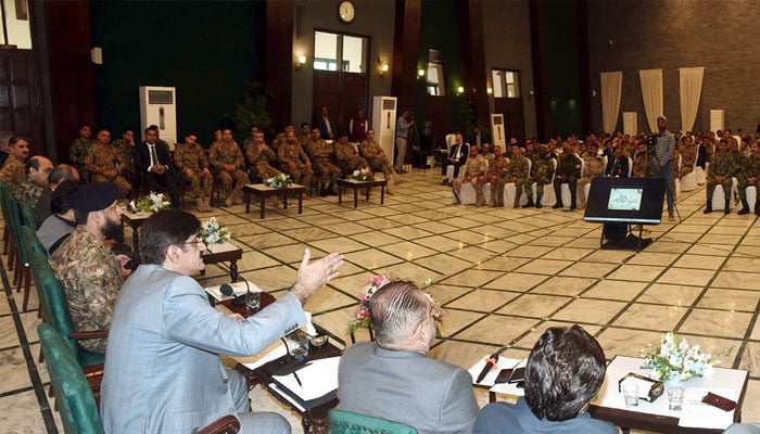 Sindh Chief Minister, Syed Murad Ali Shah addresses the participants of National Security and War Course-25 led by Chief Instructor Major General Akhtar, during ceremony held at CM House in Karachi on Tuesday, October 1, 2024. — PPI