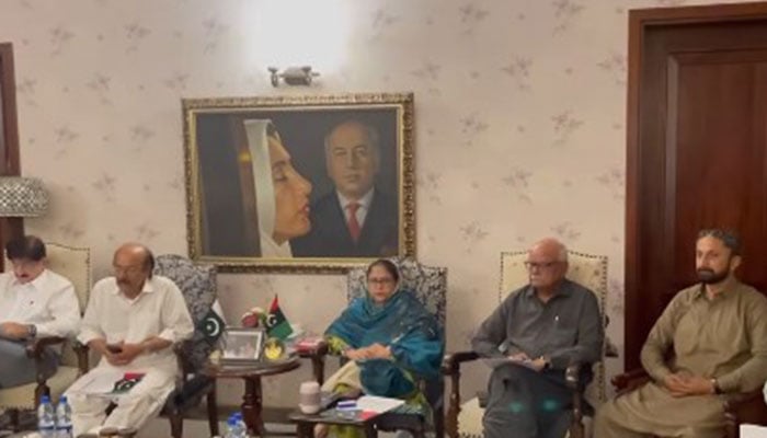 (From left to right) Sindh CM Murad Ali Shah, Sindh PPP President Nisar Ahmad Khuhro, PPP Ladies Wing Central President Faryal Talpur picutred during a meeting in this image released on October 1, 2024. — Facebook/@Bilawalhouse