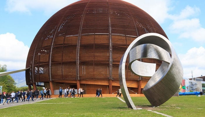 People visit the Globe of Science and Innovation of the European Organisation for Nuclear Research (CERN) after the inauguration of the Linac 4 linear accelerator in Meyrin near Geneva, Switzerland, on May 9, 2017. — Xinhua