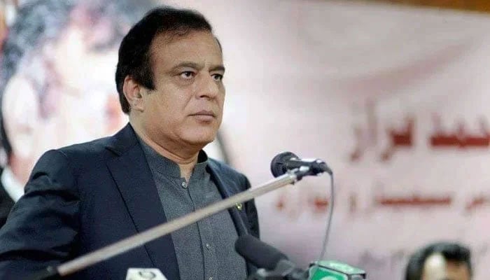 Pakistan Tehreek-e-Insaf (PTI) leader Shibli Faraz addresses an event. — APP/File