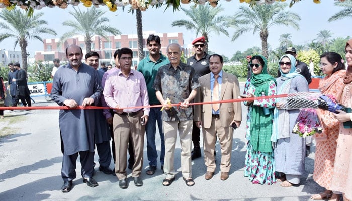 UAF Vice Chancellor Dr Iqrar Ahmad Khan inaugurates Food Mela as part of Kisan Mela on Oct 3, 2024. — Facebook/UniversityOfAgricultureFaisalabadPakistan