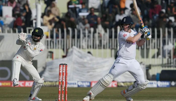 An image showing players from Pakistan and England teams during a Test match. — AFP/File