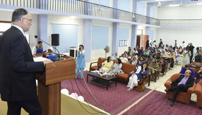 Federal minister for planning development Ahsan Iqbal addresses the Teachers Day ceremony at Model College for Girls F-11/3 on October 5, 2024. — INP