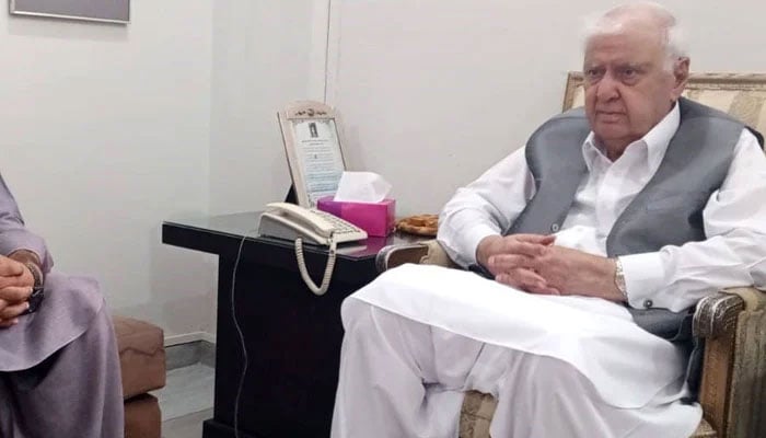 Qaumi Watan Party (QWP) Chairman Aftab Ahmad Khan Sherpao sits in a meeting on July 7, 2024. — Facebook/Qaumi Watan Party