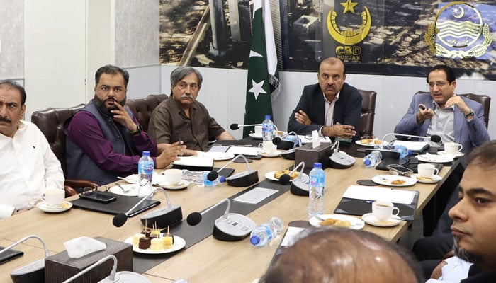 CM’s Directorate for Evaluation, Feedback, Inspection, and Monitoring (DEFIM) Chairperson Brig (retd) Babar Alauddin (from right to 2nd) attends a meeting during his visit to CBD Punjab, on October 9, 2024. — Facebook/Brig Babar Ala-ud-Din R