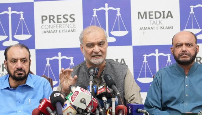 Jamaat-e-Islami Ameer Hafiz Naeem ur Rehman Speaks at a press conference at Mansoorah on October 10, 2024. — Facebook/Hafiz Naeem ur Rehman