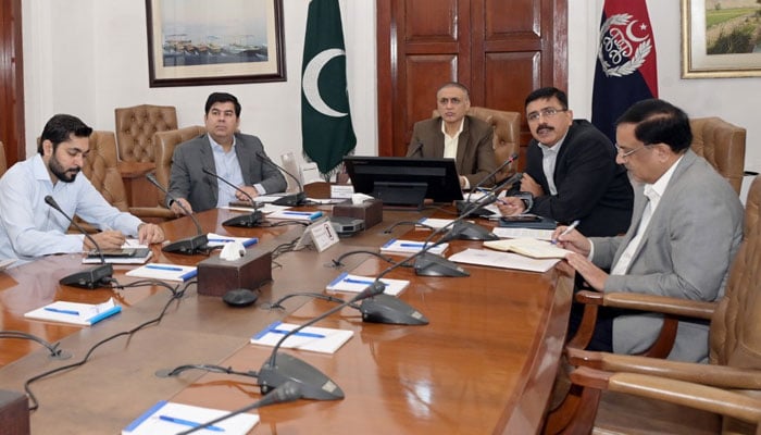 Additional IG Investigation Punjab Muhammad Idrees Ahmad chairs a meeting on the Anti-Rape Investigation and Trial Act 2021 at the Central Police Office (CPO) on October 10, 2024. — Facebook/Punjab Police Pakistan