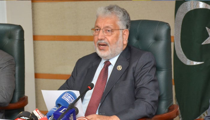 Dr. Mukhtar Ahmed, Chairman, of the Higher Education Commission (HEC) talks to media persons at HEC Secretariat in Islamabad on October 10, 2024. — Facebook/Higher Education Commission, Pakistan