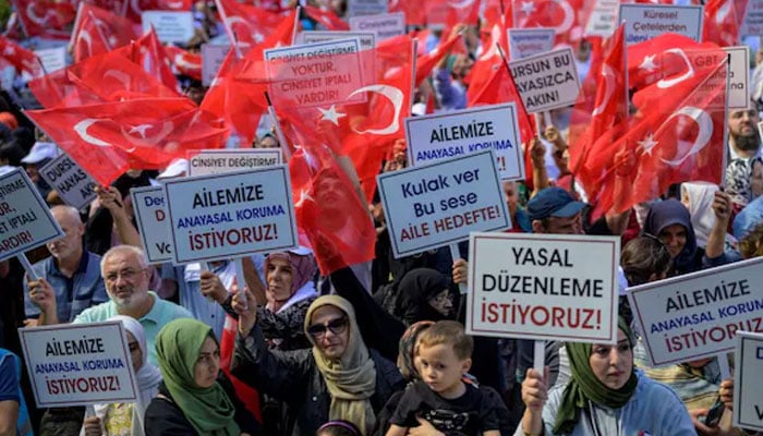 Women protesting in Turkey.— AFP/file