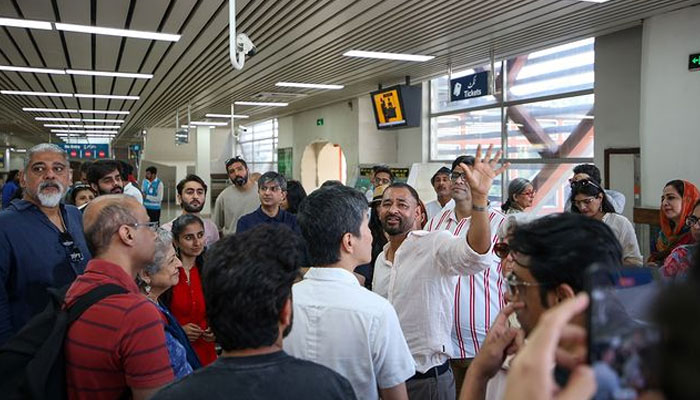 'Water Bodies' at Orange Line stations