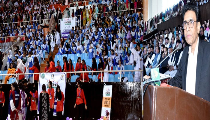 The collage shows  Minister for Education and Professional Training Khalid Maqbool Siddiqui addressing a three-day ‘Girls Sports Carnival’ at the Pakistan Sports Complex. — APP/File