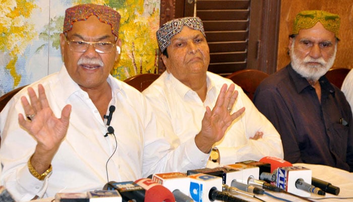 Sindh Taraqi Pasand Party Chairman, Dr Qadir Magsi addresses media persons during a press conference, in Hyderabad on October 19, 2024. — PPI