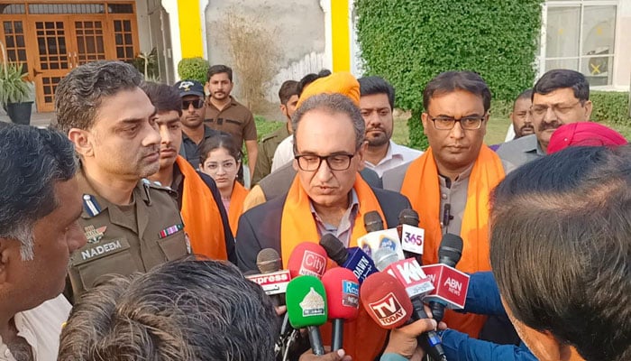 Commissioner Lahore Division Zaid bin Maqsood (centre) speaks with the media during his visits to Gurdwara Janam Asthan at Nankana Sahib on October 21, 2024. — Facebook@commissionerlahoredivision