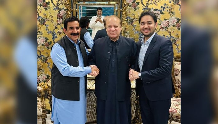 Former PM and PMLN President Mian Nawaz Sharif (centre) meets with the party’s Lahore President Saiful Mulok Khokhar (left) and Youth Wing Lahore President Faisal Ayub Khokhar (right) on October 22, 2024. — Facebook@mpafaisal161