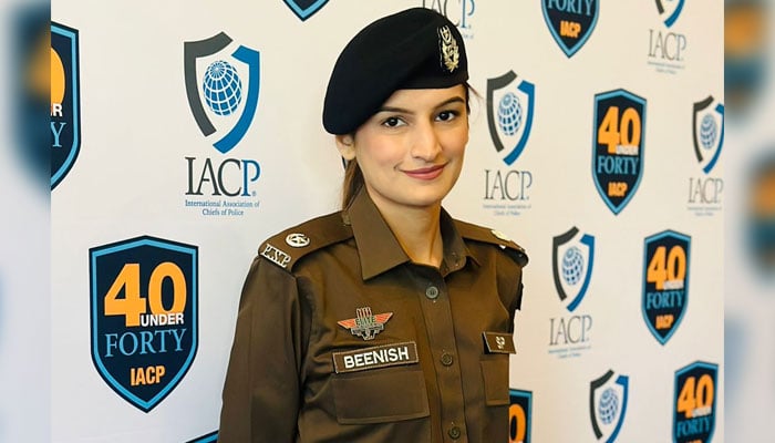 Punjab Police SP Beenish Fatima seen in this image, released on October 22, 2024. — Facebook@PunjabPolicePakistanOfficial