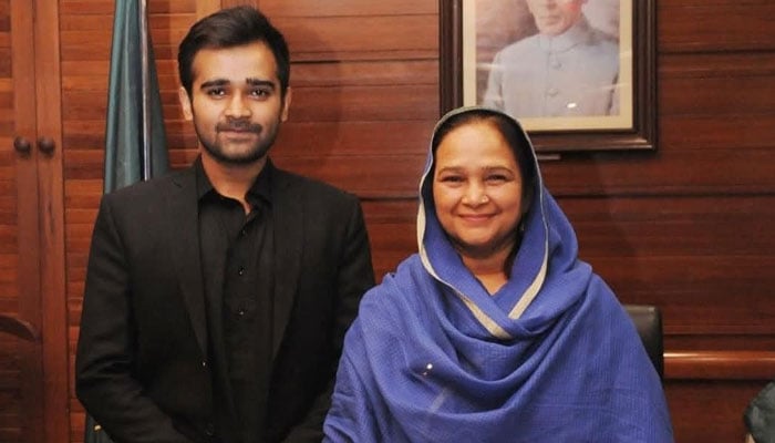 MQM-P MNA Rana Ansar (right) poses along with her son Syed Shahzaib Naqvi (late), this image released on October 23, 2024. — Facebook@Asad Soomro