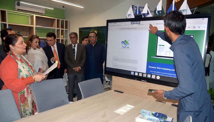 Coordinator to PM on Climate Change Romina Khurshid Alam taking briefing on the Green-tech Hub initiative at the NUST Islamabad campus on Oct 25, 2024. — PID