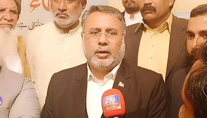 Lahore High Court Bar Association (LHCBA) President Muhammad Asad Manzoor Butt speaks to media persons on March 9, 2024. — Facebook@TeamAsadManzoorButt