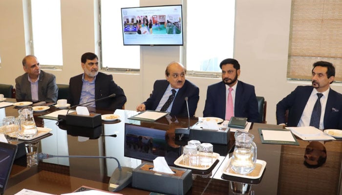 Federal Education Secretary Mohyuddin Ahmad Wani (centre) chairs a meeting on October 28, 2024. — Facebook@mofept