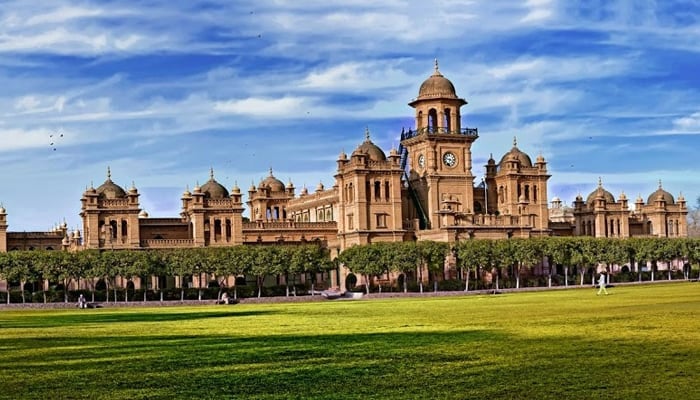 Islamia College Peshawar (ICP) can be seen in this image. — icp.edu.pk/File