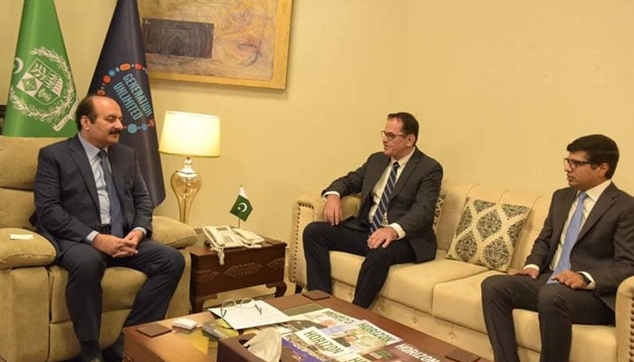 Chairman of the Prime Ministers Youth Programme Rana Mashhood Ahmed Khan in a meeting with  Ambassador of Bosnia and Herzegovina Emin Cohodarevic on October 31, 2024. — Facebook@ranamashhoodahmadkhan