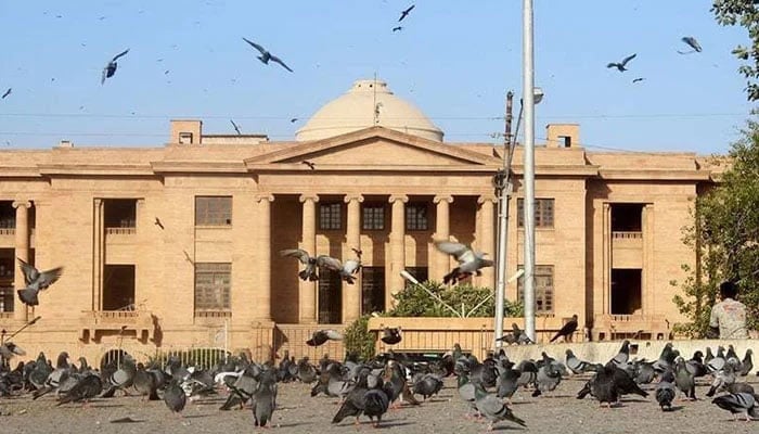 The Sindh High Court (SHC) building in Karachi. — APP/File