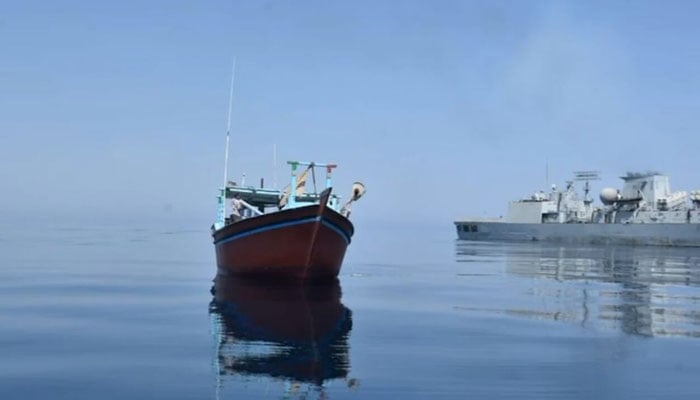 An Iranian vessel and Pakistan Navy ship can be seen in this image. — irna.ir/File