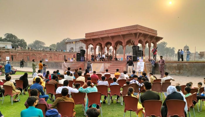 Drum performers entertain the participants at drum circles titled ‘Shalimar Sounds’ organised by the Walled City of Lahore Authority (WCLA) at Shalimar Gardens on November 3, 2024. — Facebook@WCLAuthority/