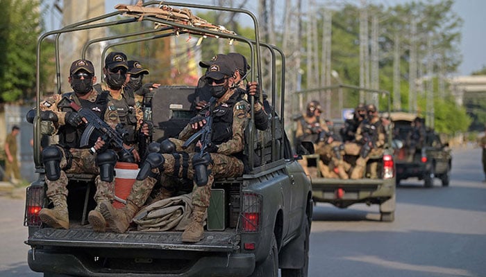 Pakistan Army troops pictured while patrolling in Rawalpindi on September 13, 2021.— AFP