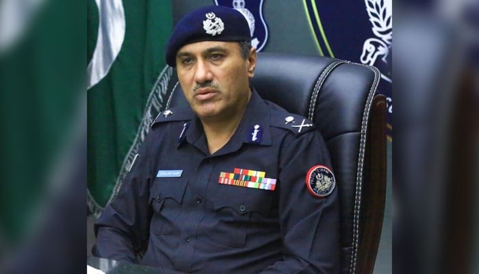 Sindh Inspector General of Police Ghulam Nabi Memon speaks at his office. — APP/File