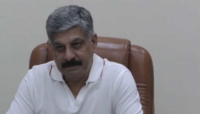 Lahore Capital City Police Officer (CCPO) Bilal Siddique Kamyana presides over a meeting at the Capital City Police Headquarters on November 6, 2024. — Screengrab via Facebook@CcpoLahore1