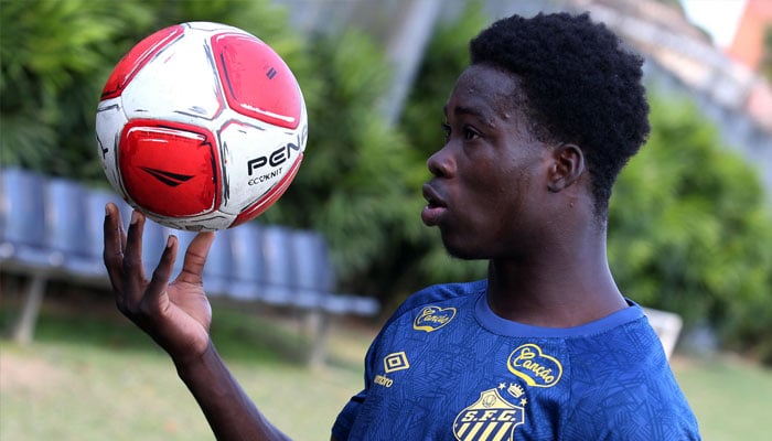 Santos FCs Ivorian defender Coulibaly Yeko Appolinaire takes part in a training session at the Rei Pele training center in Santos, Sao Paulo State, Brazil. — AFP/file