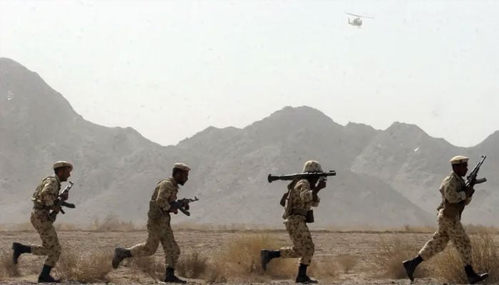 Iranian soldiers in Sistan-Baluchistan. — AFP/file