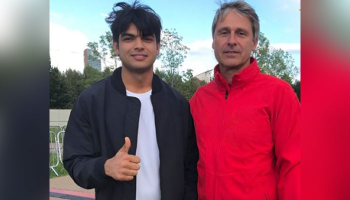 Indian javelin medallist Neeraj Chopra (left) and Czech great Jan Zelezny. — Instagram@inspireinstituteofsport/file