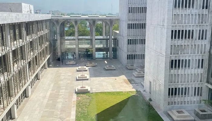 An inside view of the Islamabad High Court. — Instagram@pakistandeveloping