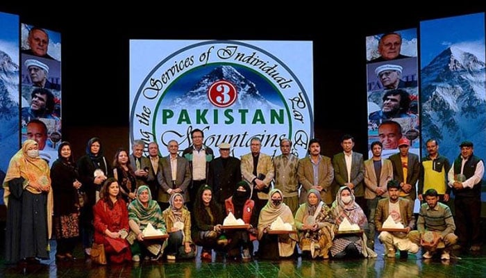 A group photo of winners of 3rd Pakistan Mountains Pride Awards during closing ceremony of 12th Pakistan Mountain Festival organized by Devcom-Pakistan and Pakistan National Council of the Arts.— APP/File