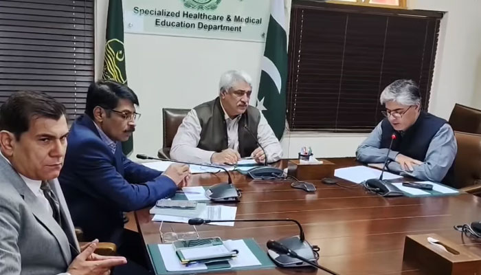 Health Minister Khawaja Salman Rafique (2nd right) chairs a meeting on the project of providing free medicines to heart disease patients at the DSHME on November 11, 2024. — Screengrab via Facebook@SalmanRafiquePK