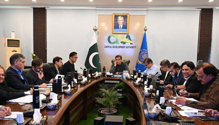 CDA Chairman Muhammad Ali Randhawa presides over the 16th CDA Board meeting at the CDA Headquarters on Novemebr 13, 2024. — Facebook@cda.isb.pk