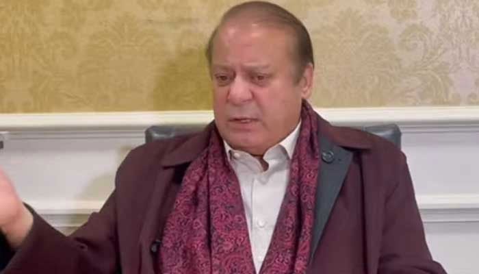 PML-N President Nawaz Sharif addresses a press conference in London. — YouTube@state media /screengrab/file