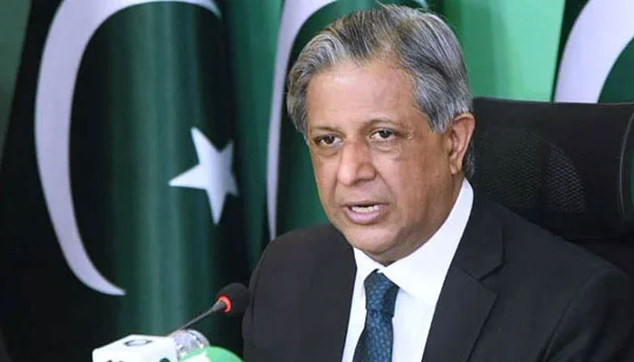 Federal Minister for Law and Justice Azam Nazeer Tarar addresses a press conference in Islamabad on March 28, 2024. — APP