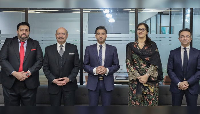 (From left) M Farooq Kamran (Chief of Treasury and Ivestment Banking U bank), Lt Gen (R)Haroon Aslam (President IIPS), Shafiq Akbar (Chairman IMARAT Group), Rahat Kaunain ( Founding member Hasaan Kaunain Nafees) and Saad Khalid (CEO IMARAT RMC). — Instagram@ghanikhan_realtor/file