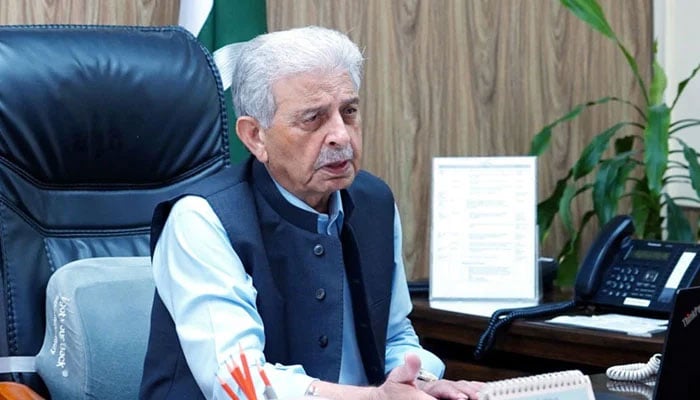 Federal Minister for Industries and Production Rana Tanveer Hussain  gestures while speaking in a meeting. — APP/File